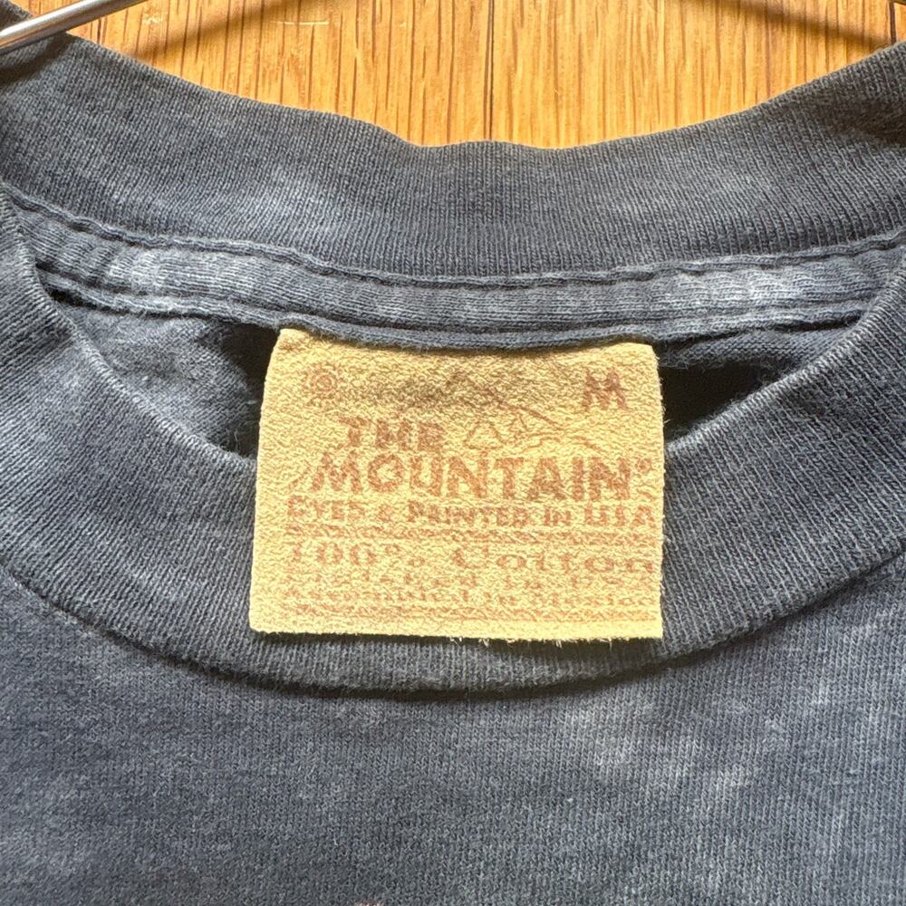 The Mountian Tiger T Shirt Black Tie Dye Wildlife Graphic Medium VTG 90's Y2K - Picture 2 of 3